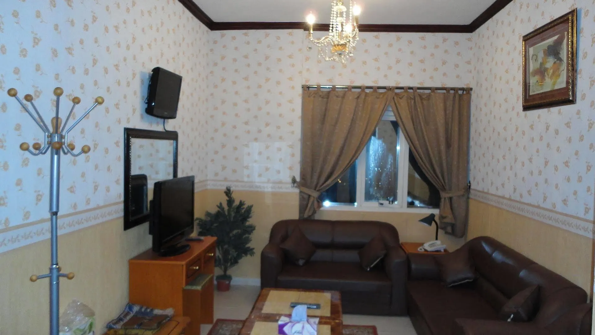 فندق الجزيرة الشارقة 2*,